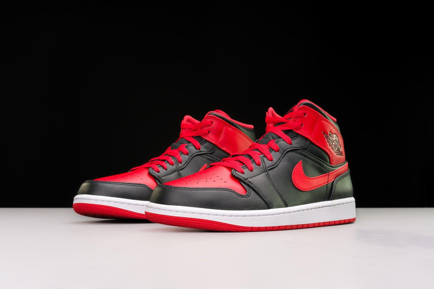 Jordan Nike Air 1 Mid Men's Shoes Black/Fire Red-White DQ8426-060 10