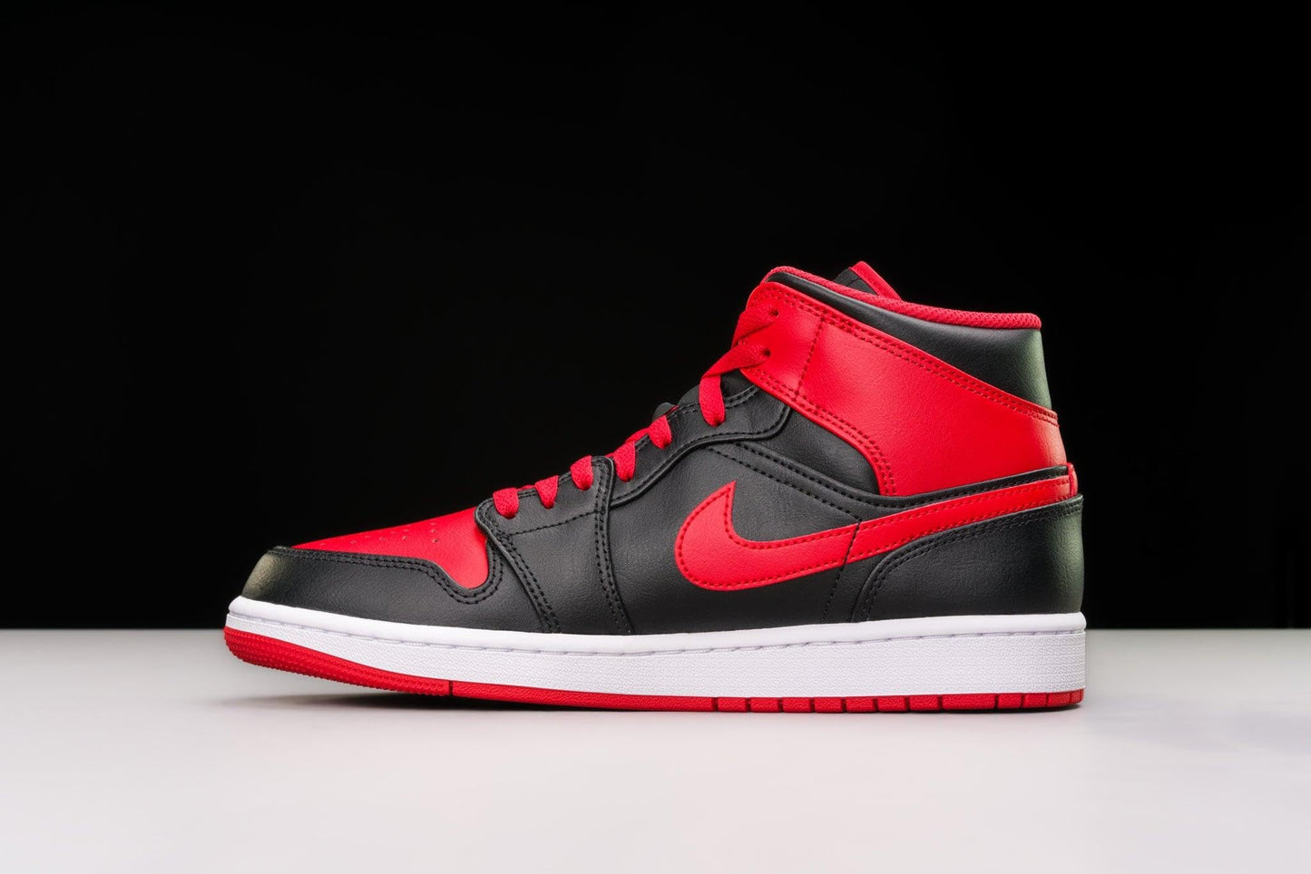 Jordan Nike Air 1 Mid Men's Shoes Black/Fire Red-White DQ8426-060 10