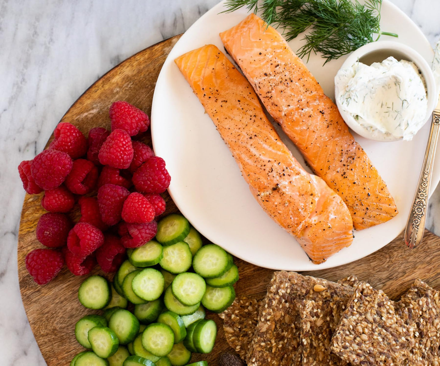 Ducktrap Lightly Smoked Atlantic Salmon 10oz, 2 portions